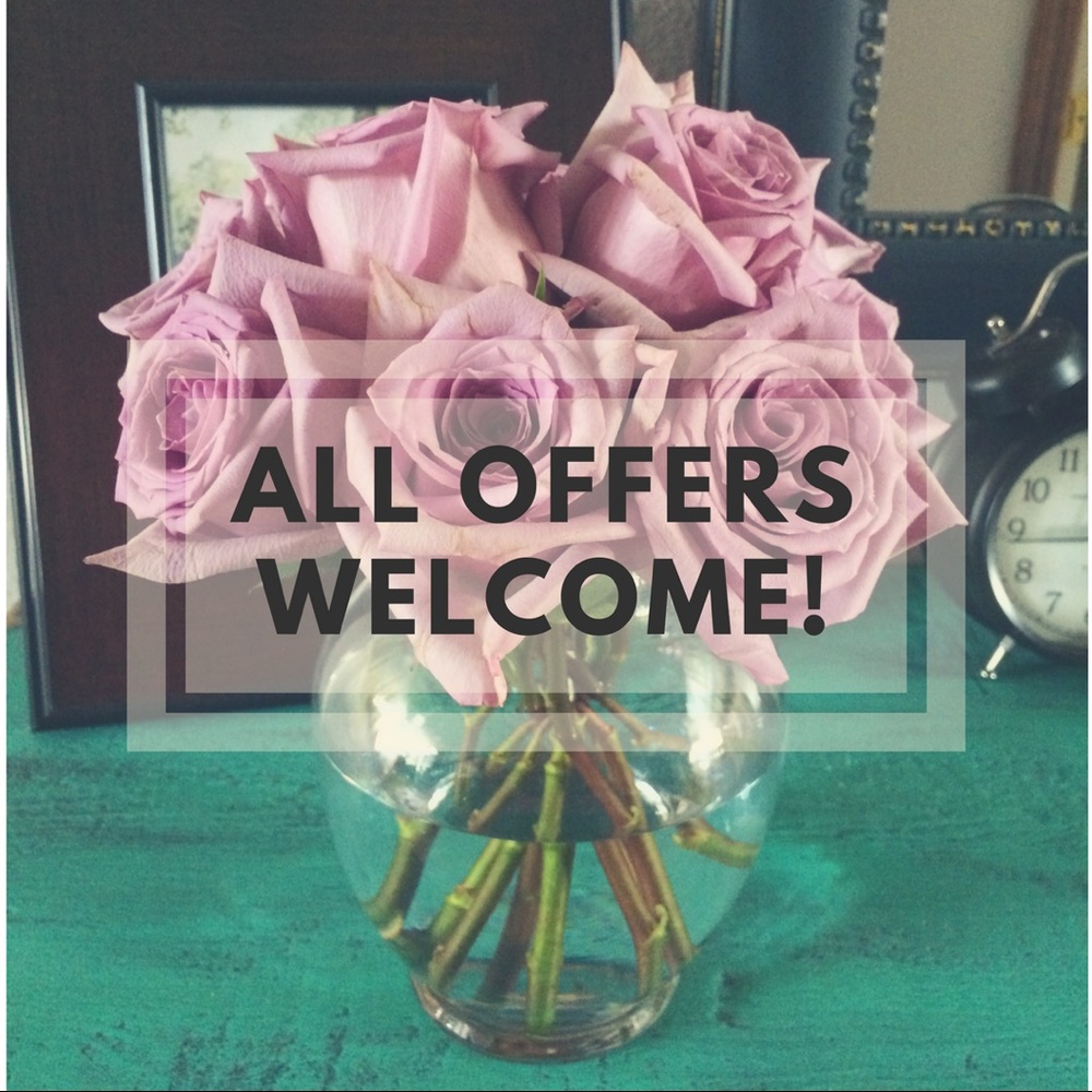 Mostly petite and small sized clothing.